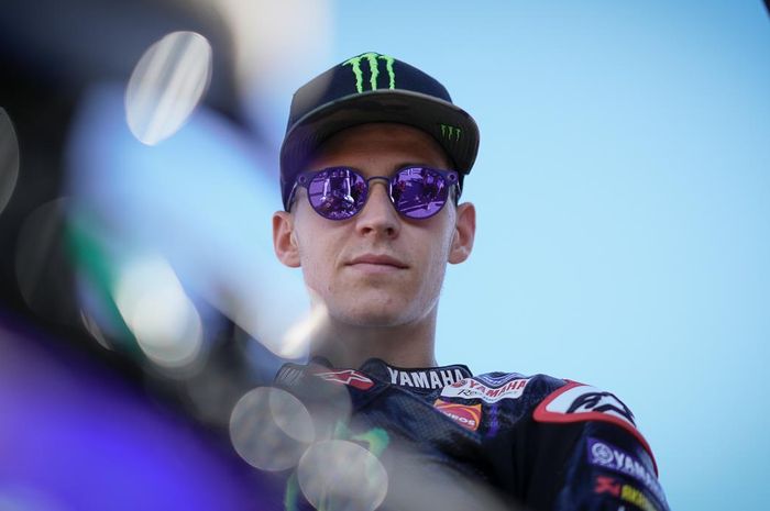 Fabio Quartararo harus bertarung dengan Francesco Bagnaia untuk memenangi gelar juara dunia MotoGP 2022 dengan motor yang kalah kuat.