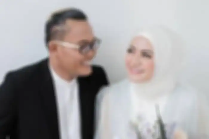 Sule dan Nathalie Holscher 