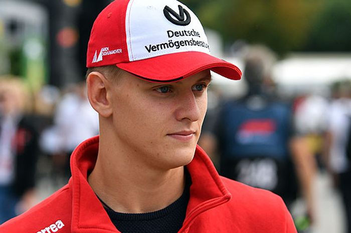 Pebalap asal Jerman, Mick Schumacher, 