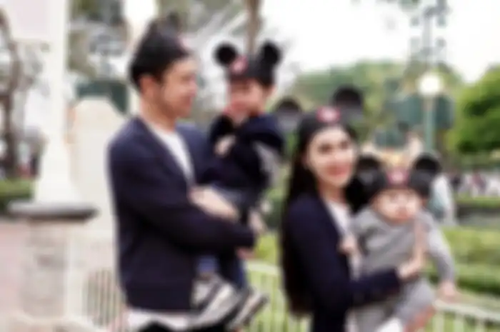 Keluarga Sandra Dewi dan Harvey Moeis 