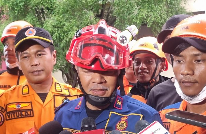 Perwira Piket Sudin Gulkarmat Jakbar, Joko Susilo saat ditemui di luar area Glodok Plaza, Jakarta Barat, Sabtu (18/1/2025).