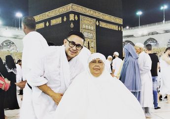 Terpukul dengan Kepergian sang Ibu, Ramzi Kenang&nbsp;Almarhumah sebagai Perempuan&nbsp;Terhebat dalam Hidup