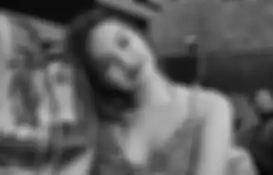 Hargai Ayahnya Meski Tega Tinggalkan Ibunya Demi Hidup dengan Jennifer Dunn, Shafa Harris Punya Cara Unik Tumpahkan Kekesalannya Pada Sang Pelakor, Panggilan Khusus Jadi Bukti Keberanian