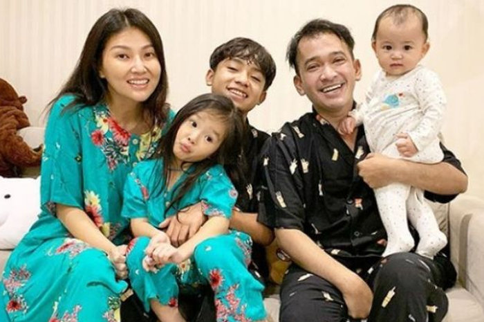 Ruben Onsu Ungkit Masa Lalu Betrand Peto Saat Pertama Kali Gabung Sebagai Keluarga, Sarwendah Sampai Singgung Soal Bau Badan, Ayah Thalia: Harumnya Semerbak Sekali