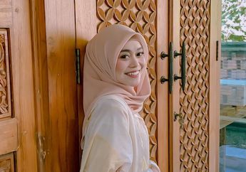 Selalu Tampil Maksimal di Atas Panggung, Intip Penampilan Lesti Kejora Saat Kenakan Gaun Mewah Berwarna Pink!