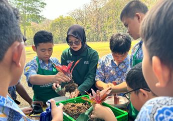 Edukasi Kompos Sebagai Bentuk Pemanfaatan Sampah Organik di Kebun Raya Purwodadi