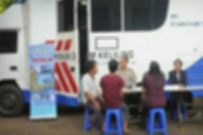 Ilustrasi SIM Keliling, Perpanjang SIM C dilayanan mobil SIM keliling pada hari Jumat 17 September 2021 gak pakai lama asal syaratnya sudah siap.