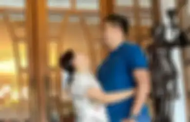Bak Pinang Dibelah Dua, Padahal Statusnya Ayah Tiri, Tata Janeta Justru Kaget Bukan Kepalang Dapati Anaknya Sangat Mirip dengan Brotoseno