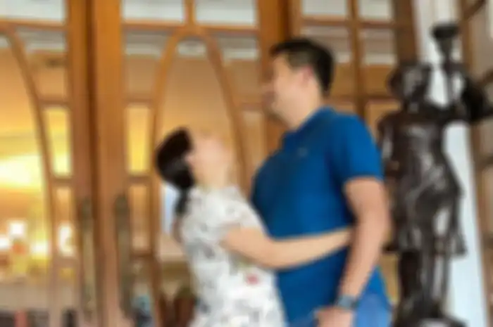 Tata Janeeta dan Brotoseno