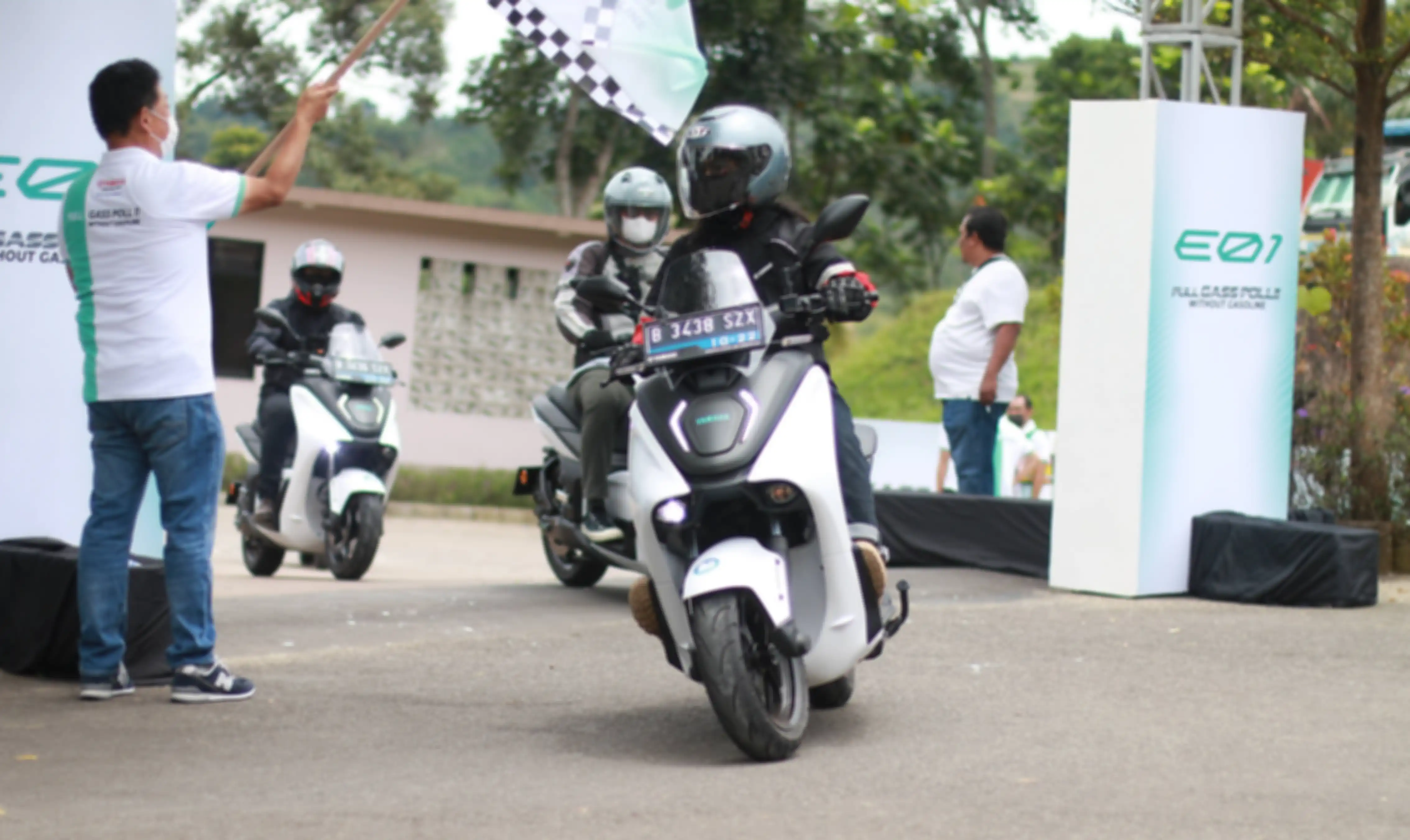 MOTOR Plus menjajal motor listrik Yamaha E01.