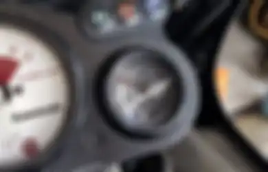 Belum Habis, Ini Arti Huruf E Pada Indikator Bensin Motor, Perhatikan