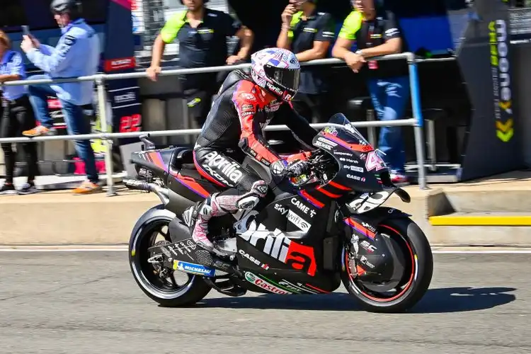 Aleix Espargaro Senang Fabio Quartararo Kesusahan Di MotoGP Inggris 2022