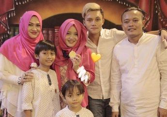 Masih Pajang Foto Mantan Istri, Sule: Di Balik Satu Kejelekan Dia, Banyak Kebaikan Dia Buat Gua dan Anak-anak