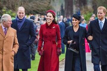 Meghan Markle dan Suami Dikritik Pakai Jet Pribadi, Pangeran William dan Kate Tuai Pujian Naik Pesawat Ekonomi