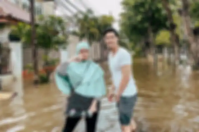 Sindir Penjabat Setempat Gegara Sebulan Sekali Rumahnya Kena Banjir Nycta Gina Tak Kuat Bayar Sewa Hotel: Salah Siapa? Pengennya Langsung Nunjuk Pejabat...