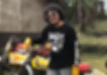  Baru Tahu, Dibalik Wajah Kocak, Isa 'Bajaj' Hobi Trabasan dan Penyuka Motor Antik   