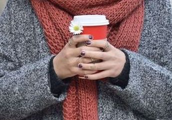 Mulai dari Meditasi sampai Konsumsi Hal Ini, Simak nih Trik Agar Tubuh Tetap Hangat di Musim Hujan!