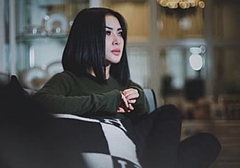 Pengalaman Syahrini Saat di SMA: Tidak Punya Teman Dekat dan Sering Diledek