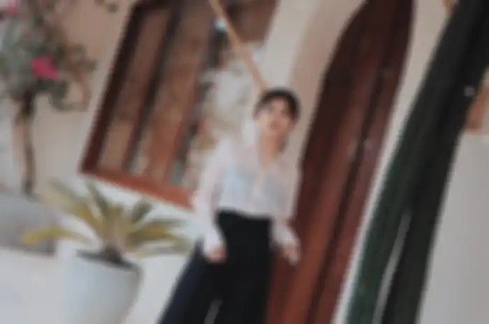 Outfit interview kerja modis ala selebgram
