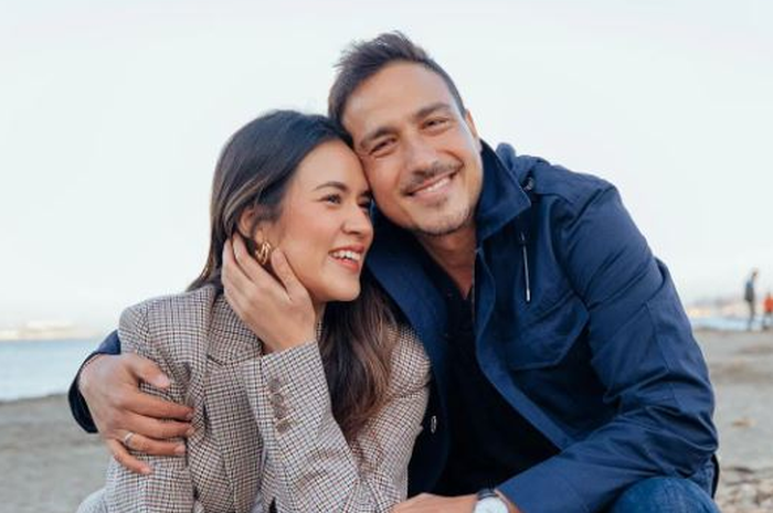Raisa dan Hamish