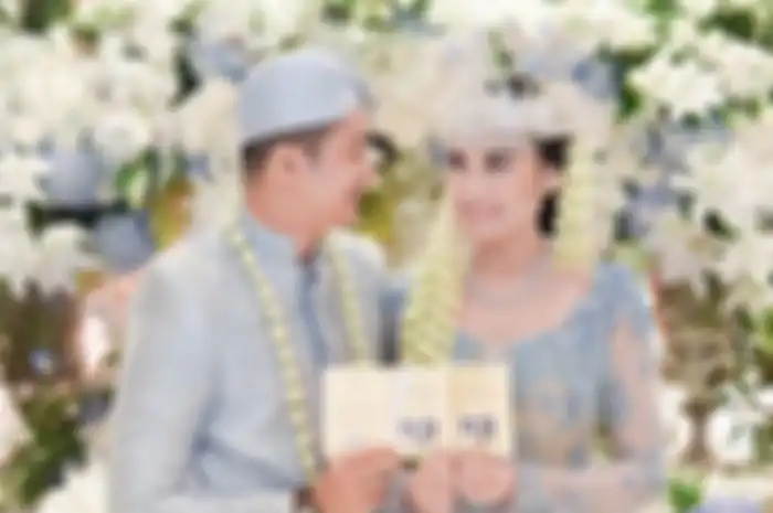 Pernikahan Adly Fairuz dan Angbeen Rishi
