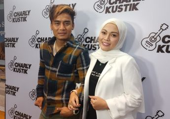 'Mohon Doanya' Charly Van Houten Kecelakaan, Sang Istri Beberkan Kondisi Suaminya