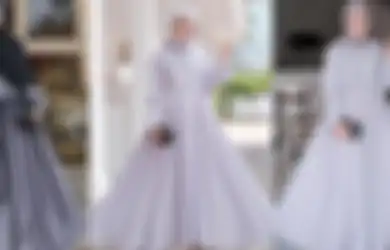 Wajib Punya, 6 Dress Warna Abu-abu yang Cocok Untuk Kondangan