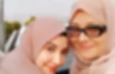 Rutin Kirim Pesan Ini Saat Menjelang Subuh Pada Sang Ibunda, Fenny Bauty Beberkan Isi Chat Zaskia Sungkar hingga Akui Gemas Dengan Tingkah Si Bumil