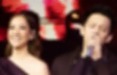 Ariel Noah dan BCL Duet Mesra Saat di Singapur, Hubungan Kedua Musisi ini Diramal Denny Darko