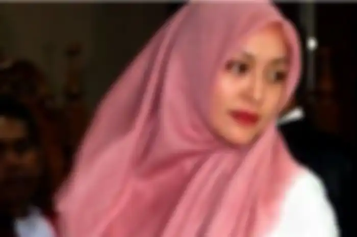 Maia Estianty dan Angelina Sondakh latih para tahanan wanita di Pondok Bambu