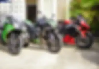 Mantap! Virus Corona Masih Mengintai, Rental Moge Ini Semprotkan Disinfektan ke Motornya Sebelum Disewakan