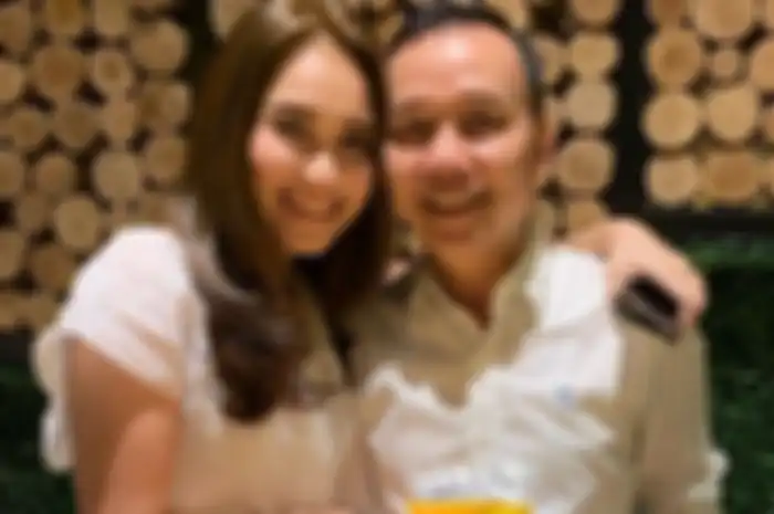 Ayu Ting Ting dan Ayah Rozak 