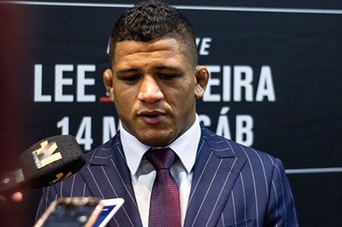 Petarung UFC asal Brasil, Gilbert Burns.