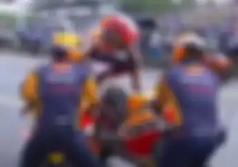 Ajaib... Video Loncatan Maut Marc Marquez di MotoGP Ceko, Satu Detik Penentu Podium Juara