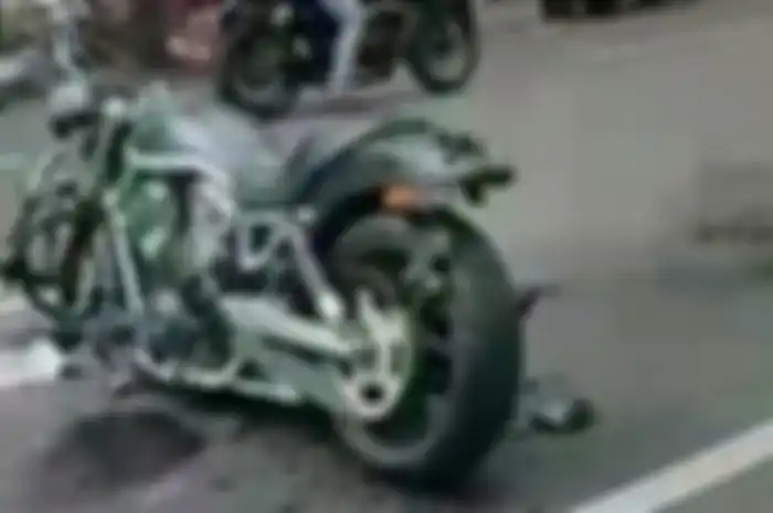 Butuh biaya Rp 100 juta lebih untuk biaya perbaikan Harley yang rusak parah.