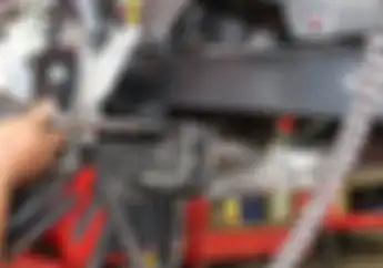 Jangan Sembarangan, Begini Cara Obati Rantai Yamaha V-Ixion yang Gampang Kendor