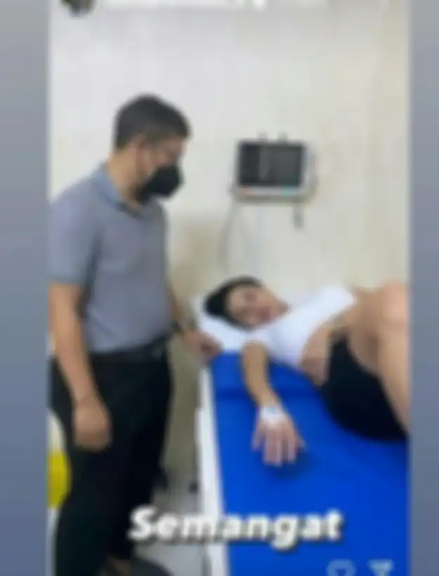 terbaring dirumah sakit nikita mirzani malah dihujat habis-habisan