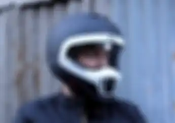 Harganya Pas di Kantong, Bell Perkenalkan Helm Baru yang Bisa Berubah Jadi Dua Bentuk