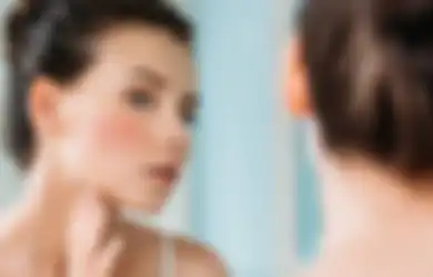Segera Hentikan Penggunaan Skincare kalau Wajah Mengalami 4 Hal Ini!