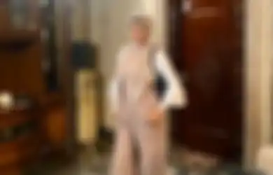 Pisah dari Pejabat Tinggi hingga Gagal Nikah dengan Anggota DPRD, Artis Cantik Ini Banting Setir Jualan Nasi Liwet Demi Bertahan Hidup