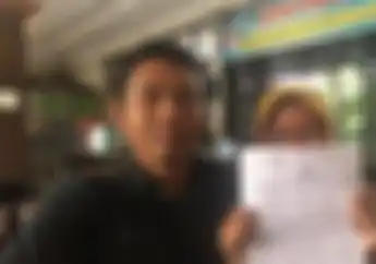 Komplotan Debt Collector Keroyok Nenek Hingga Ancam Korban Jika Viral di Media Sosial