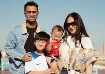 Geger Isu Raffi dan Nagita Slavina Adopsi Bayi Perempuan, Gelagat Rayyanza Auto Jadi Sorotan, Tatapannya Dalam Banget