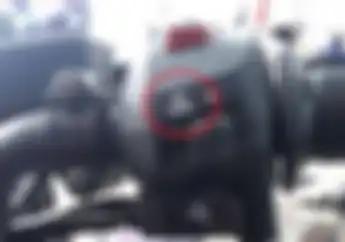 Ini Alasannya Motor Dilarang Keras Menyalakan Hazard di Musim Hujan dan Ketika Mau Jalan Lurus di Persimpangan