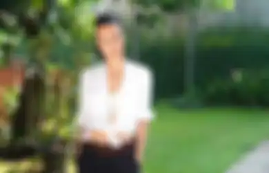 Mencak-mencak Tahu Sahabatnya Dapat Komentar Negatif di Media Sosial, Sophia Latjuba Langsung Semprot Netizen Ini: Tuhan Kasih Anda Hati Dipakai Sebaik-baiknya Sebelum Diambil!