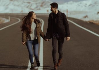 3 Arti Mimpi Mantan Pacar, Pertanda Harus Balikan atau Ada Dendam yang Tidak Selesai? Yuk Simak!