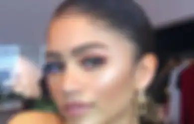 3 Warna Highlighter Untuk Kulit Sawo Matang Ala Zendaya, Wajib Coba