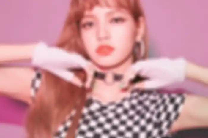 Lisa 'BLACKPINK'