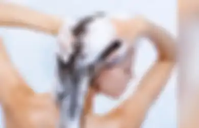 Manjur! Usir Ketombe Membandel Dengan 3 Rekomendasi Shampoo ini.
