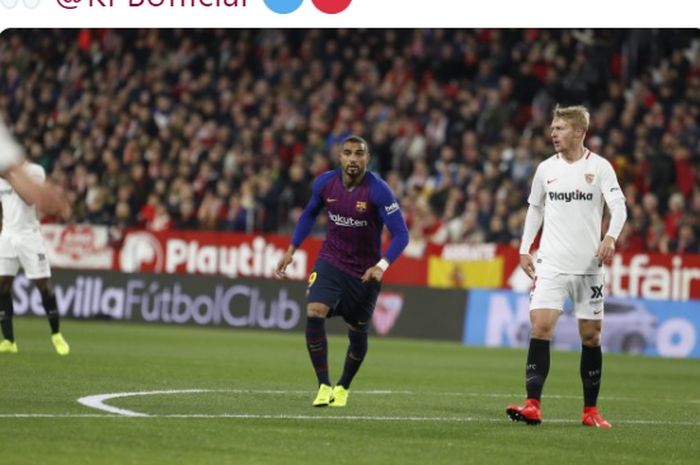 Penyerang FC Barcelona, Kevin-Prince Boateng, beraksi dalam laga pertama perempat final Copa del Rey