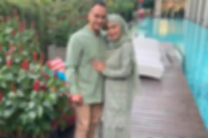 Venna Melinda ketika ditemui dalam acara pengajian di kawasan Kemang, Jakarta Selatan bersama Ferry Irawan.